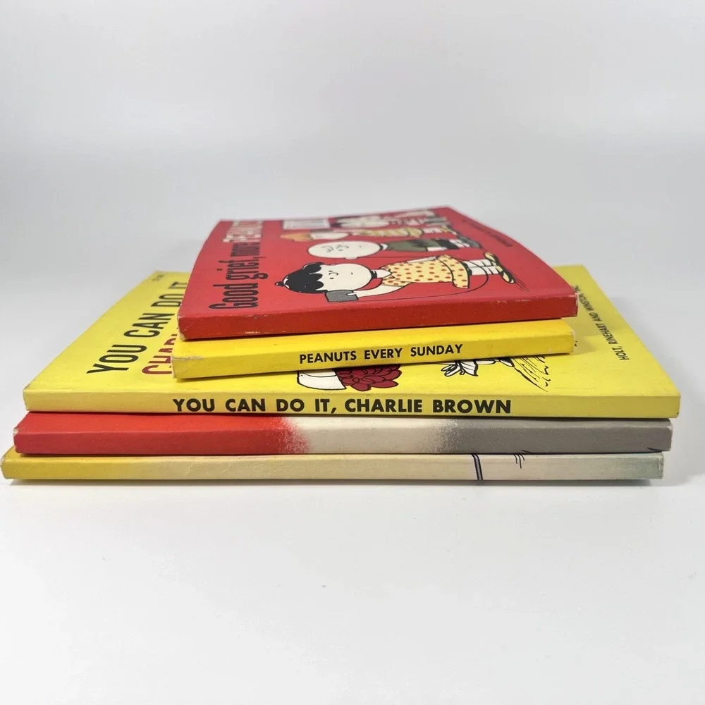 VTG  Peanuts Comic Books 1952-1963 Holt‎ Rinehart Winston LOT+Stickers/Postcards